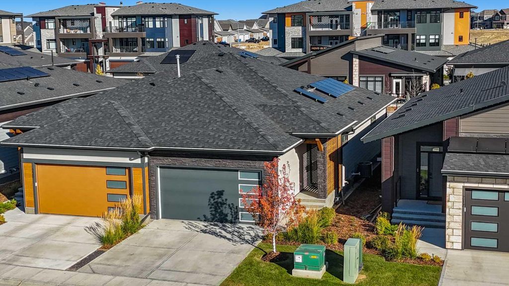 Photo of 218 Marina Cove SE, Calgary, AB T3M 3P4 (MLS # A2279311)