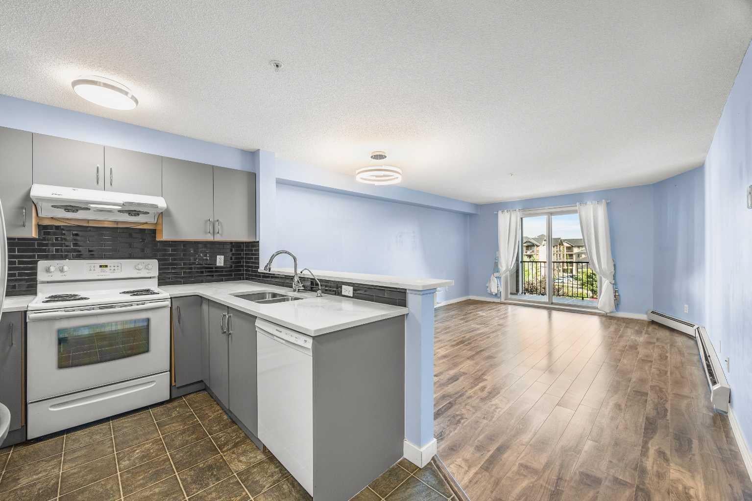 60 Panatella Street NW 2323