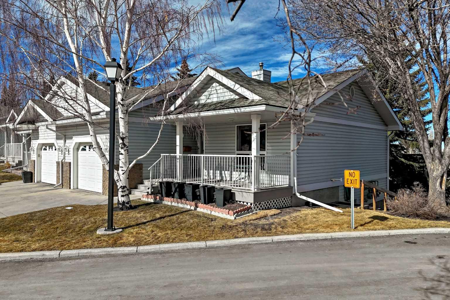 151 Macewan Ridge Villas NW