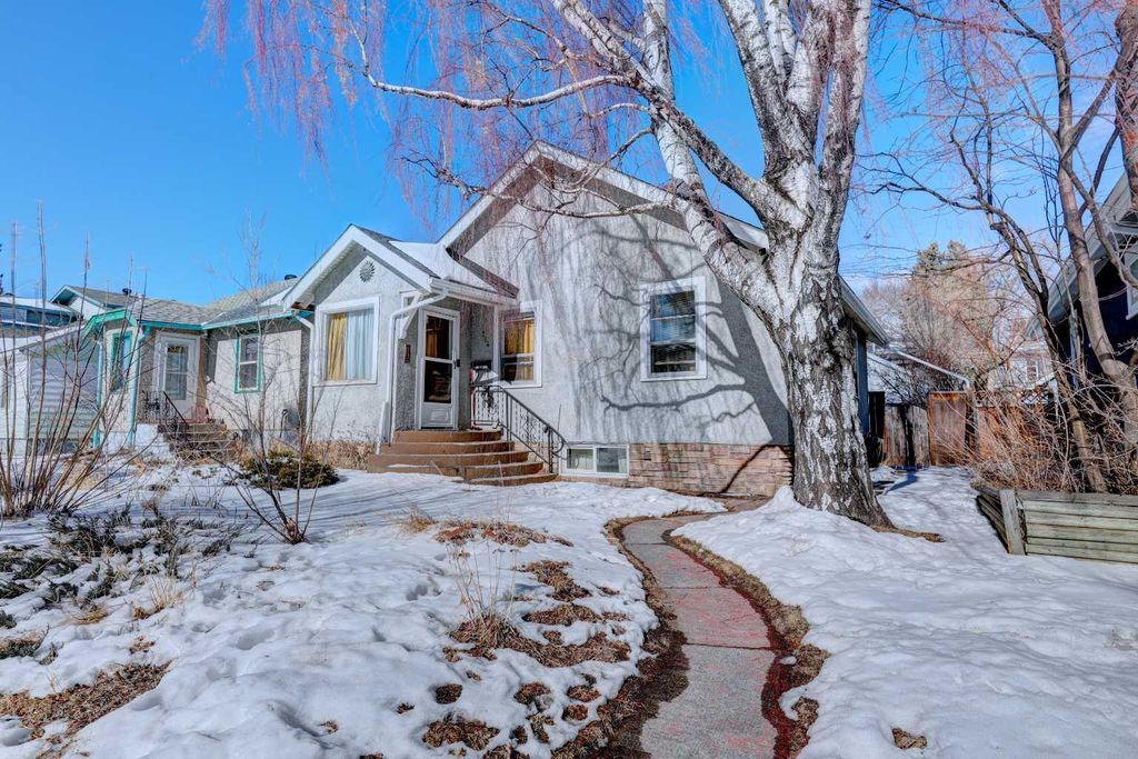 Photo of 714 17 Avenue NW, Calgary, AB T2M 0N7 (MLS # A2289247)