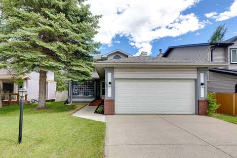Photo of 540 Shawinigan Drive SW, Calgary, AB T2Y 2G1 (MLS # A2327369)