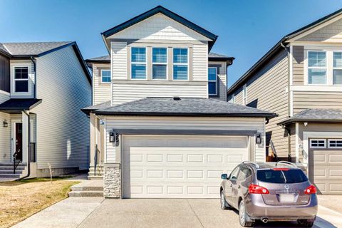 Photo of 95 Cornerbrook Common NE, Calgary, AB T3N 1L9 (MLS # A2304606)
