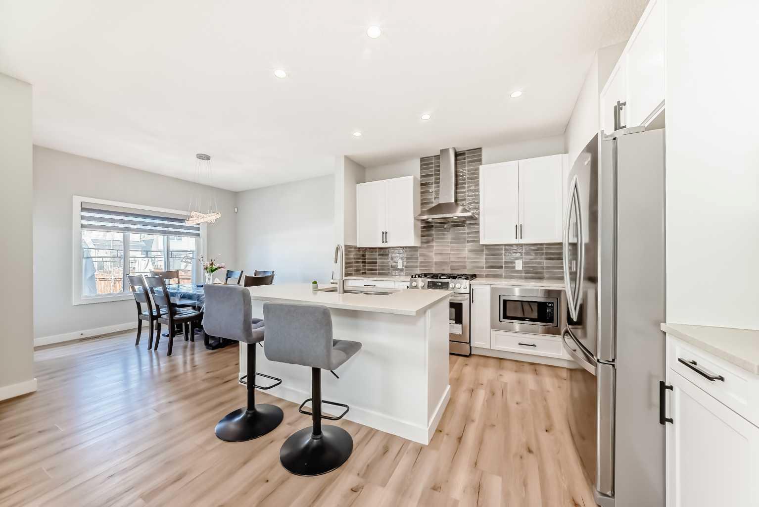 95 Cornerbrook Common NE
