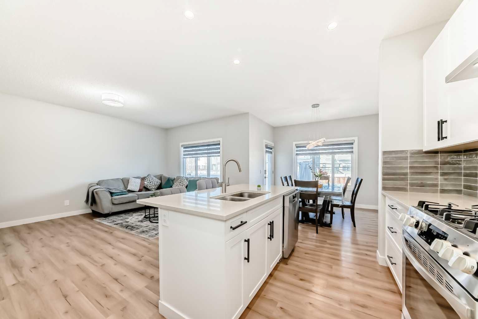 95 Cornerbrook Common NE