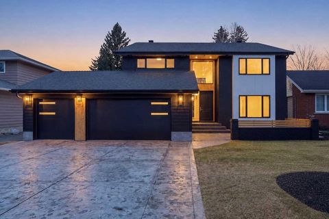 Photo of 119 Canterville Road SW, Calgary, AB T2W 4R2 (MLS # A2308504)