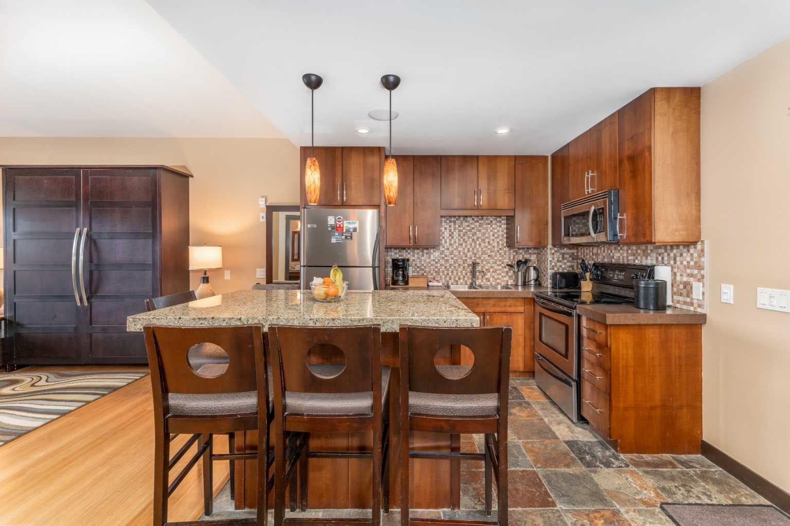 1818 Mountain Avenue 218 A & B