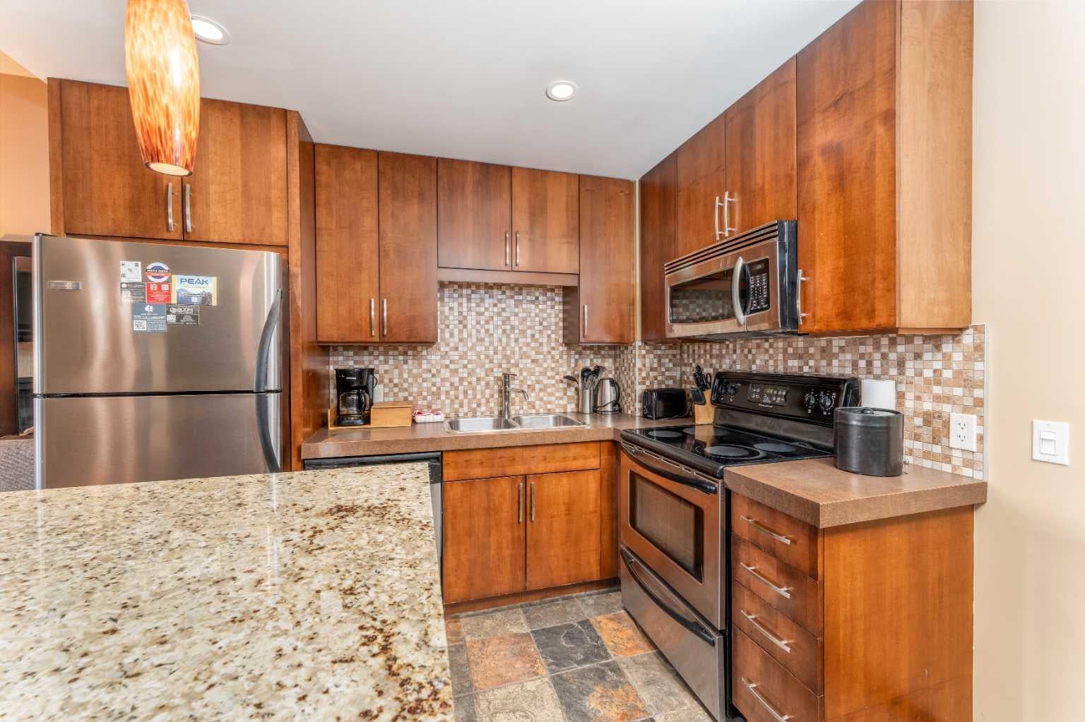 1818 Mountain Avenue 218 A & B
