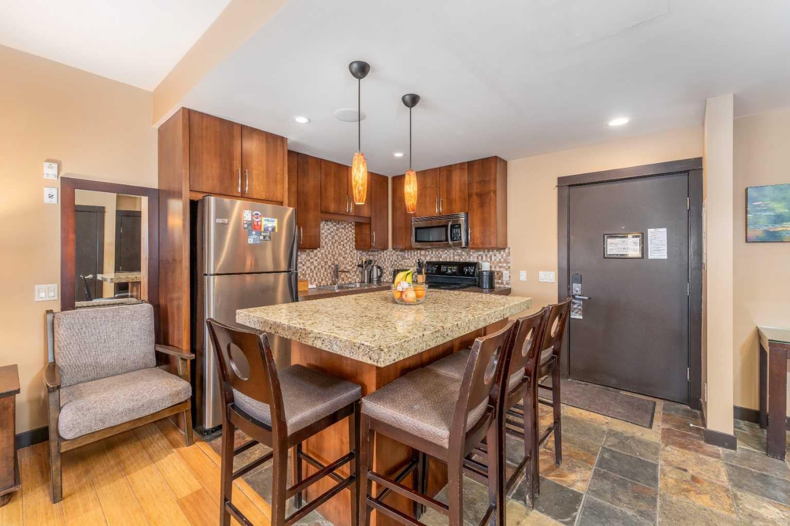 1818 Mountain Avenue 218 A & B