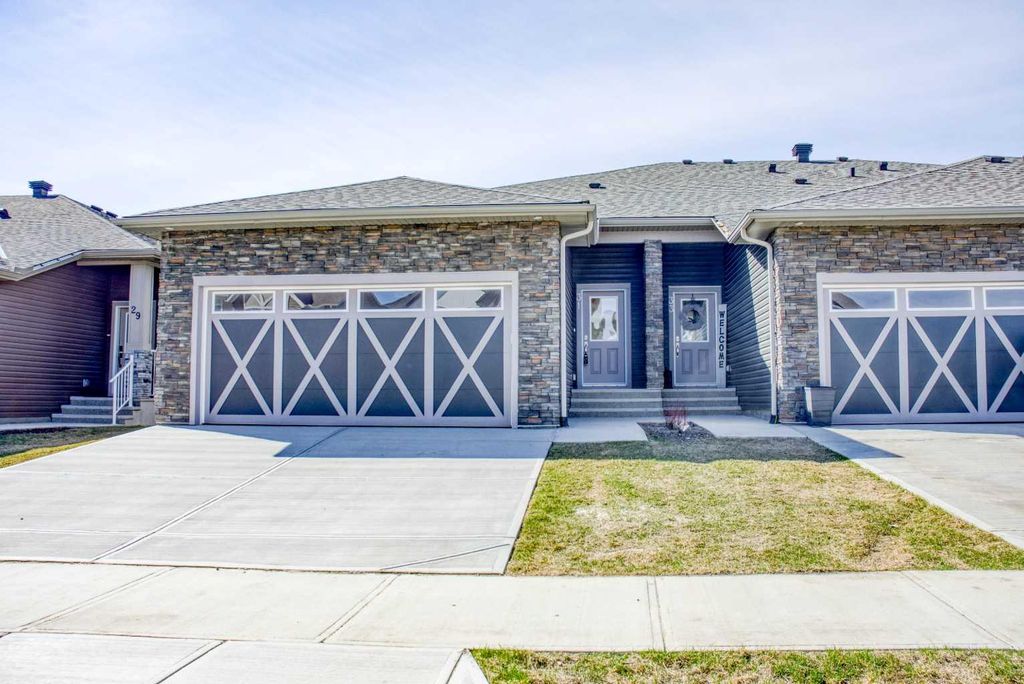 Photo of 31 wolf Crescent, Okotoks, AB T1S 5V1 (MLS # A2309861)