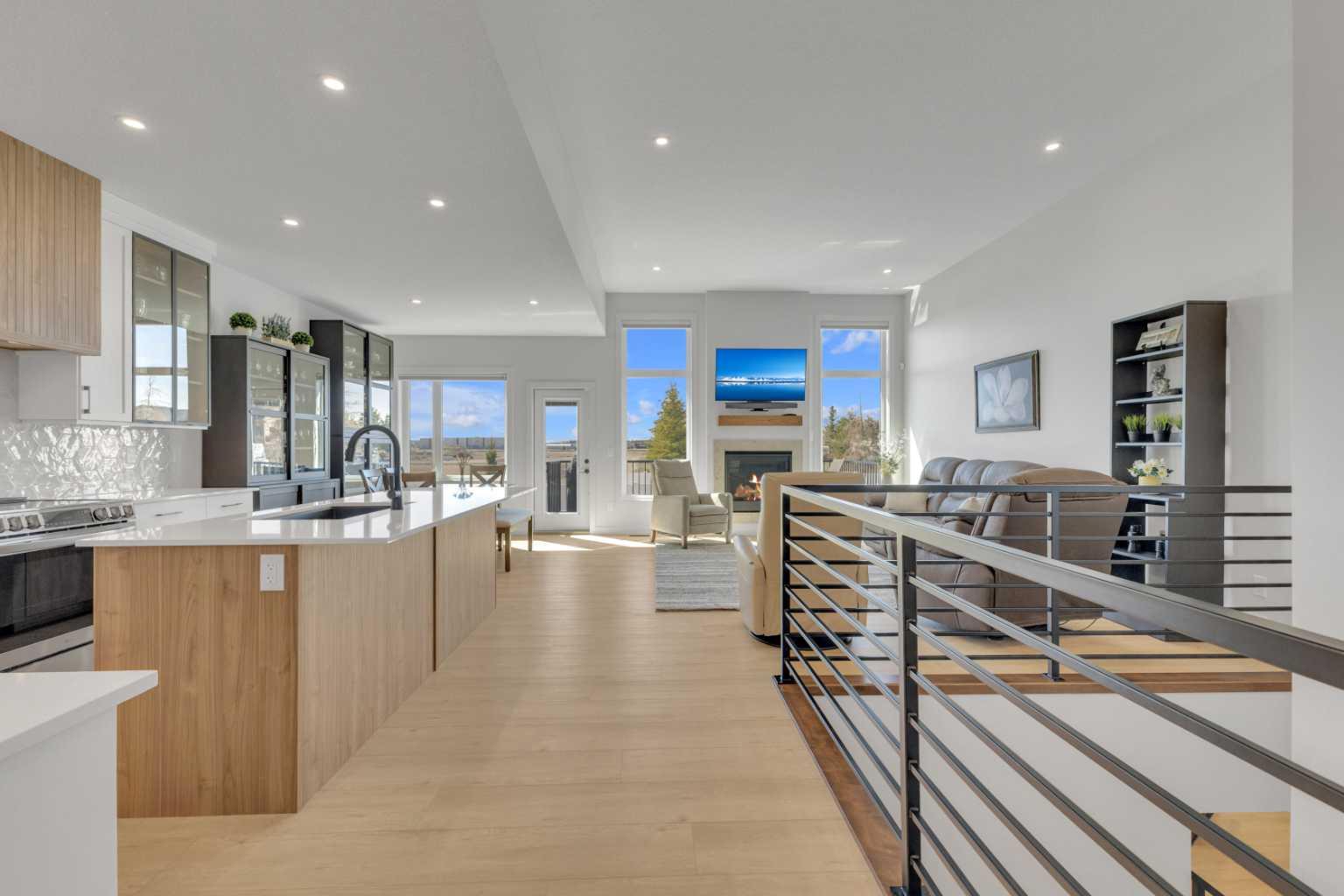12 Emmett Crescent