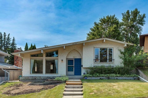 Photo of 567 Parkridge Drive SE, Calgary, AB T2J 5C5 (MLS # A2332500)