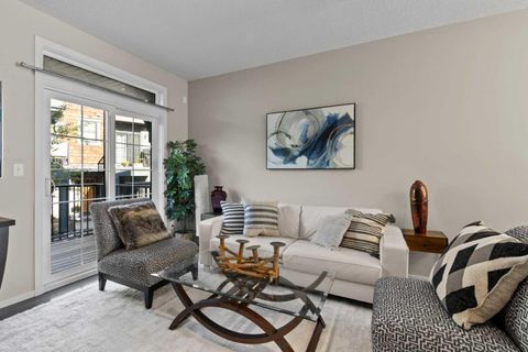 Photo of 229 Ascot Circle SW, Calgary, AB T3H 0X2 (MLS # A2246425) Photo of 229 Ascot Circle SW, Calgary, AB T3H 0X2 (MLS # A2246425)