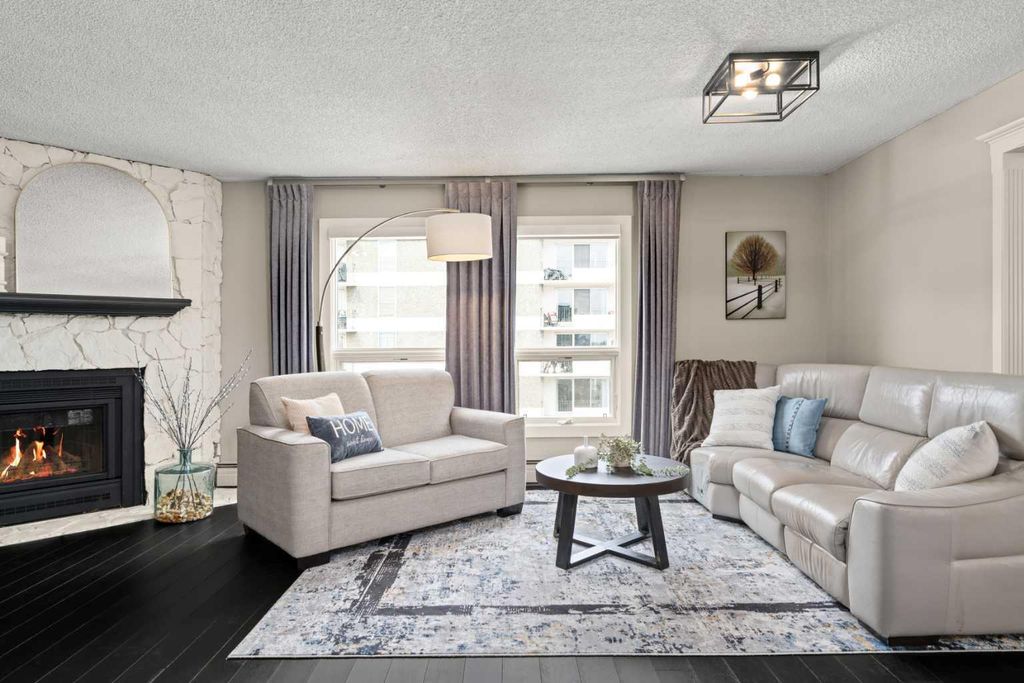 Photo of 540 14 Avenue SW #1440, Calgary, AB T2R 0M6 (MLS # A2306521)