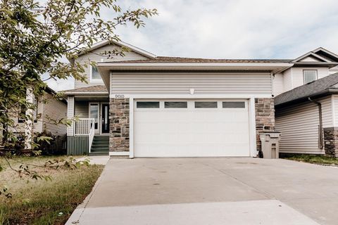 Photo of 9010 Willow Drive, Grande Prairie, AB T8X 0G8 (MLS # A2319250)