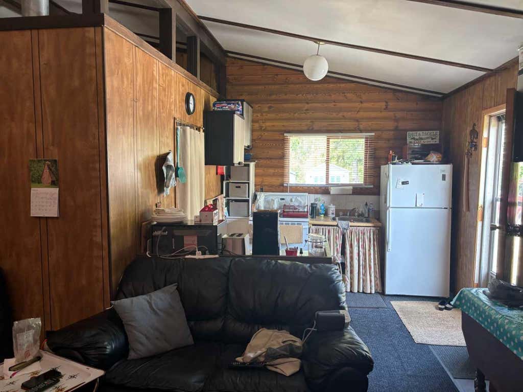 Photo of 238 Lakeshore Drive N, Island Lake, AB T9S 1S2 (MLS # A2332641)