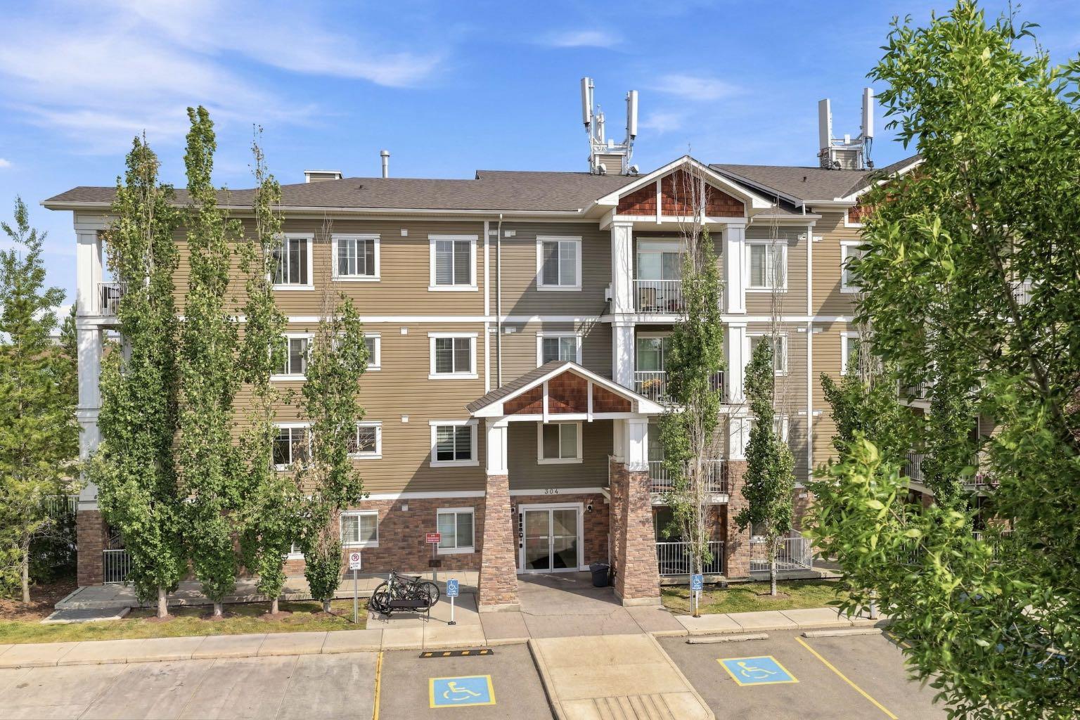 304 Cranberry Park SE 204