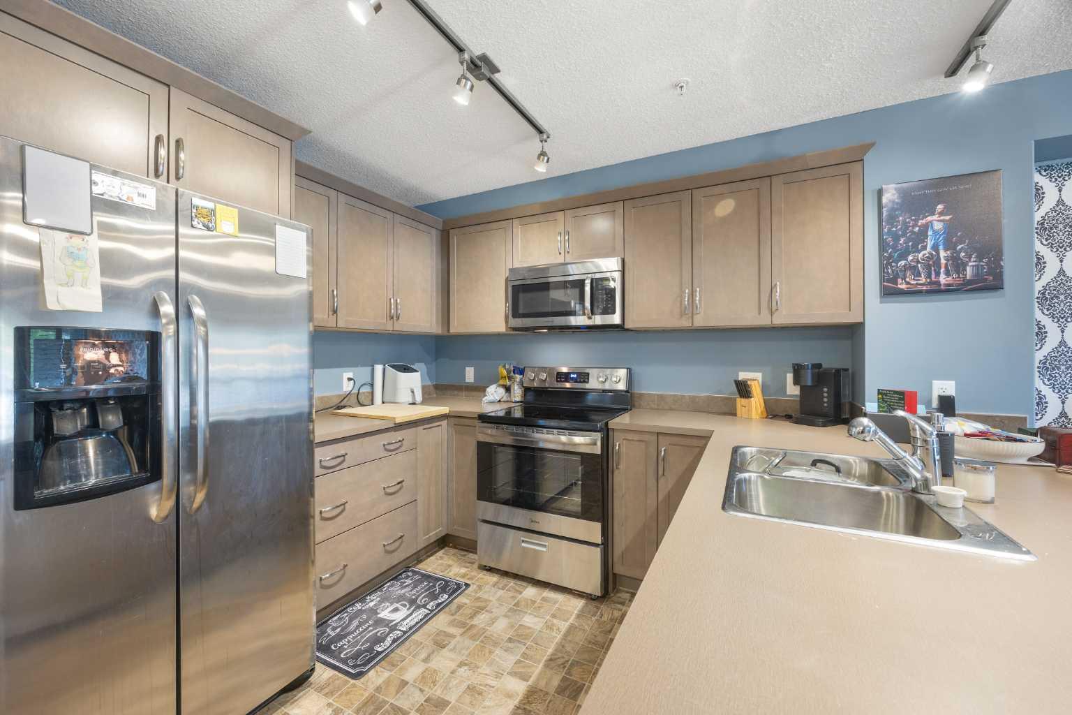 402 Kincora Glen Road NW 3110