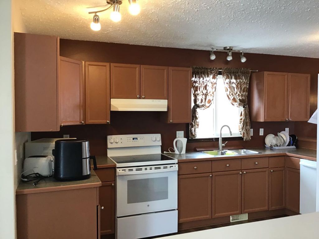 Photo of 22 KREINER Crescent, Whitecourt, AB T7S 1X5 (MLS # A2293087)