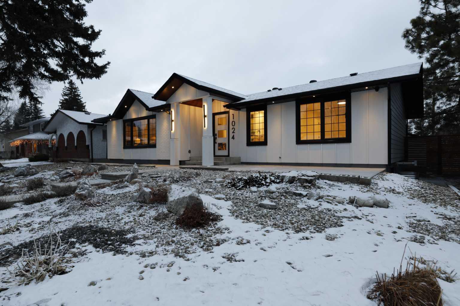 1024 Lake Christina Way SE