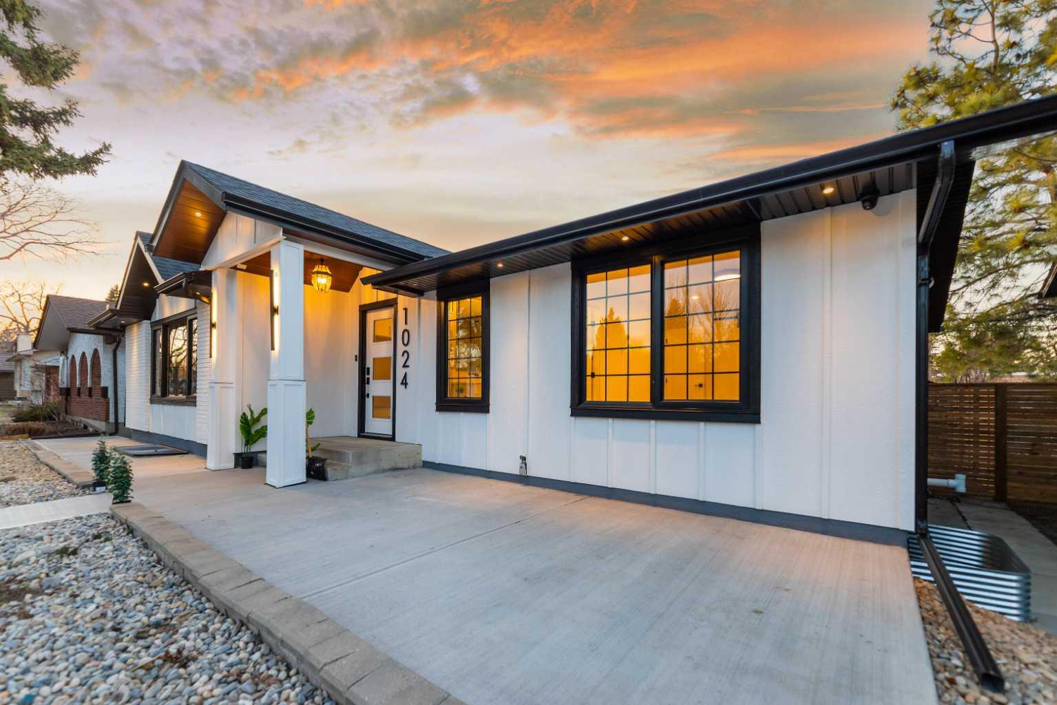 1024 Lake Christina Way SE