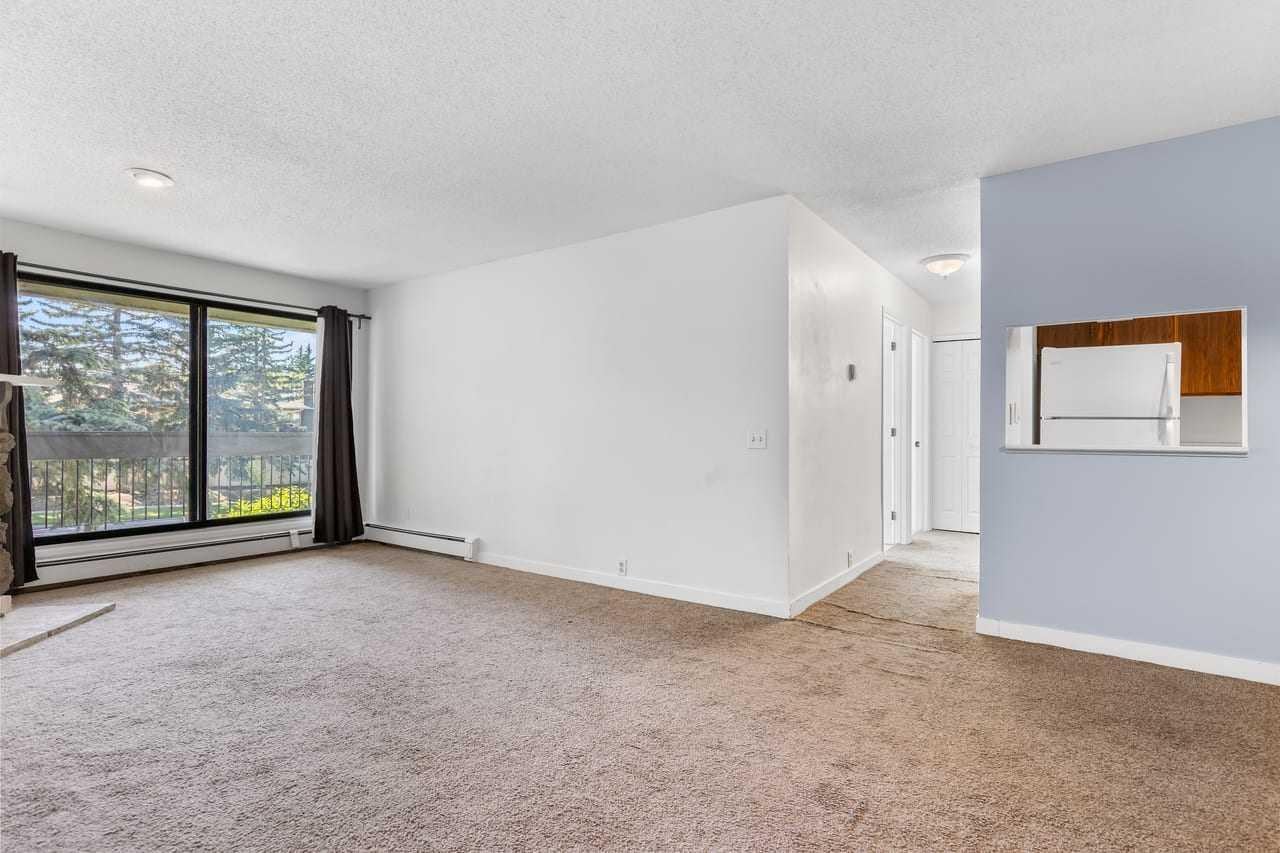 10120 Brookpark Boulevard SW 123