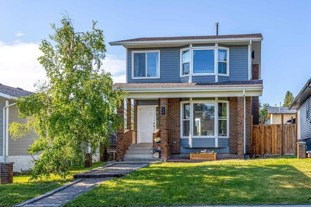 Photo of 34 Elk Hill SE, Airdrie, AB T4B 1Y9 (MLS # A2317846)