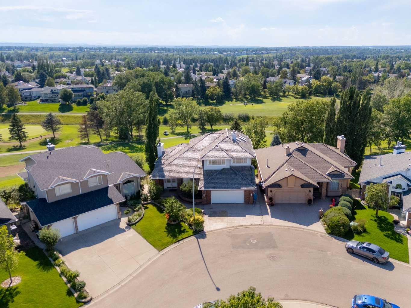 21 Douglas Woods Manor SE