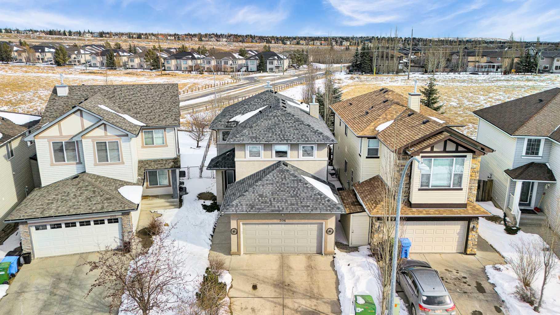 206 Tuscany Ravine Close NW