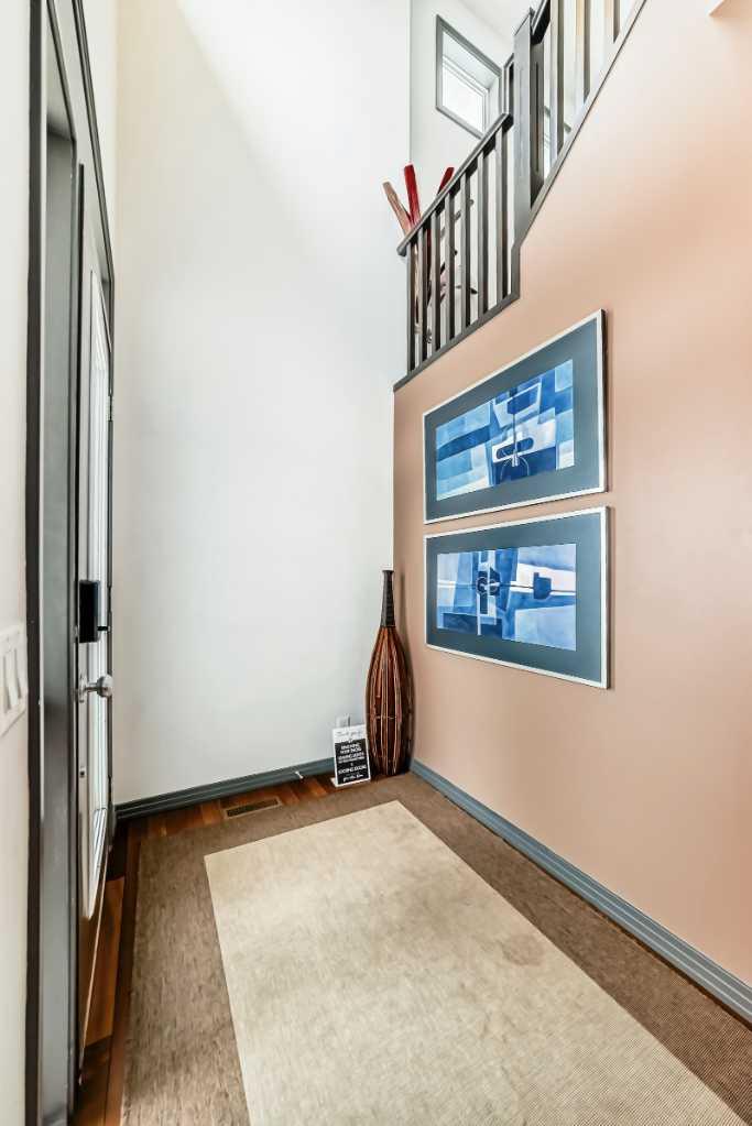 206 Tuscany Ravine Close NW