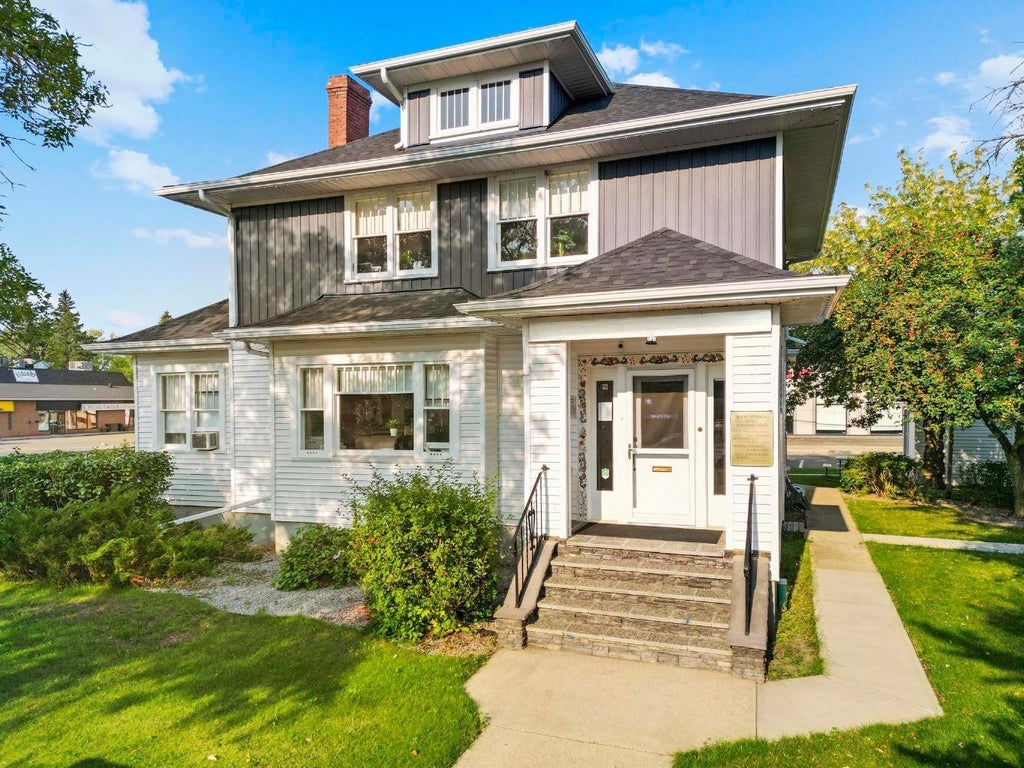 Photo of 4802 49 Street #Office 4, Camrose, AB T4V 1M9 (MLS # A2348113)