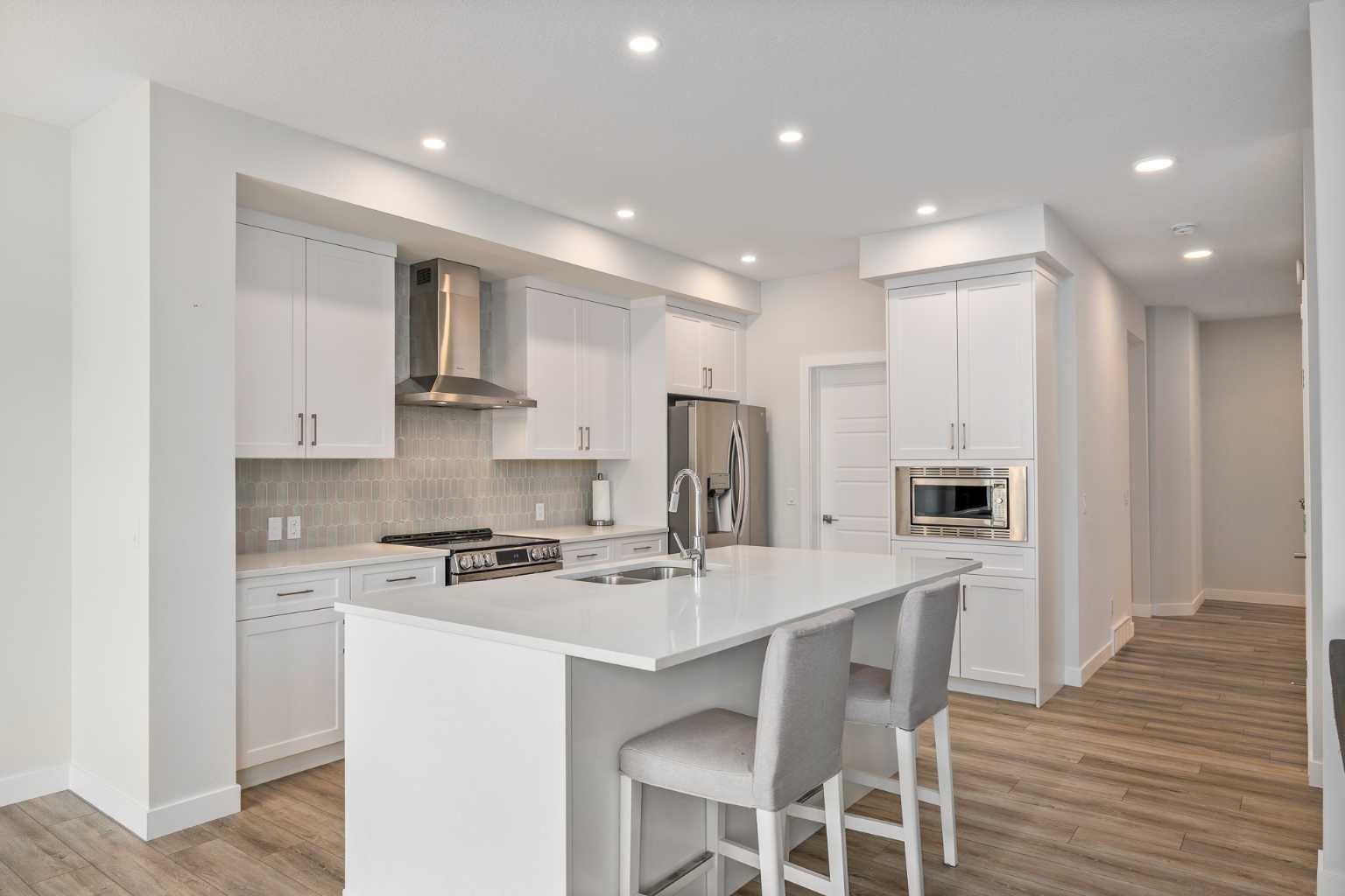 201 Creekstone Path SW