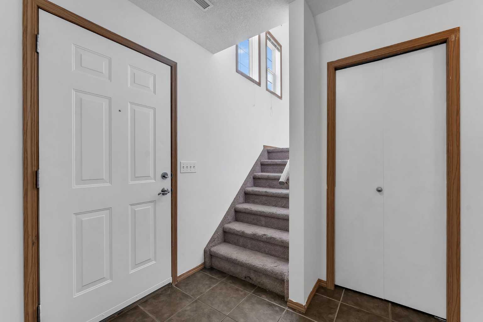 90 Country Village Circle NE