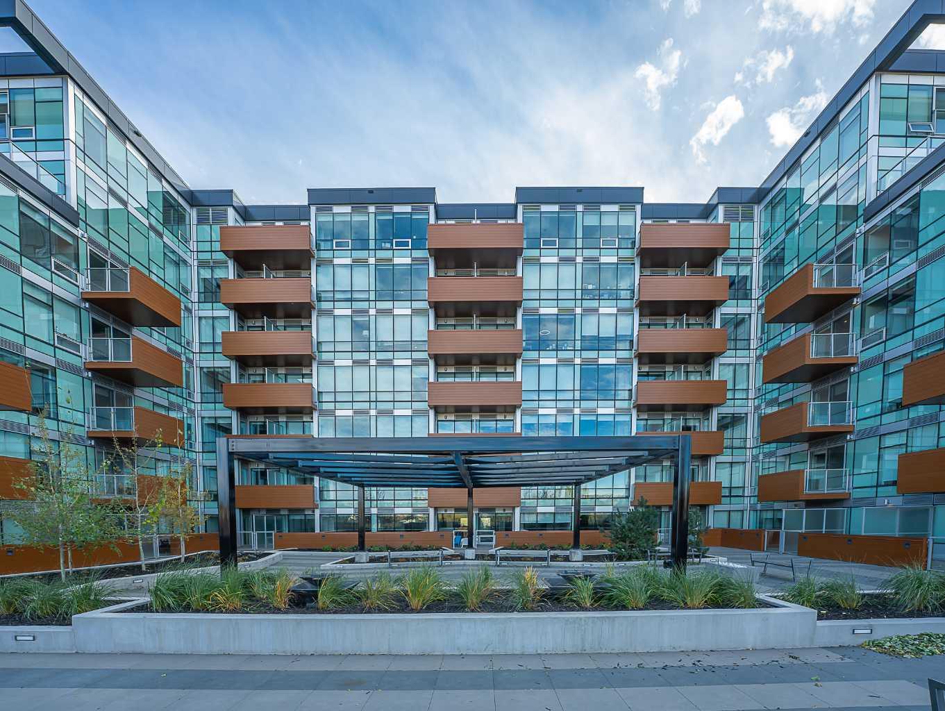 110 18A Street NW 638