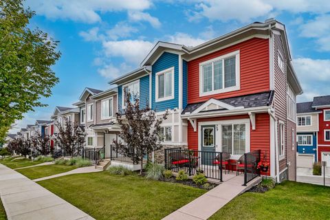 29 Nolancrest Gate NW Calgary AB T3R 0Y1