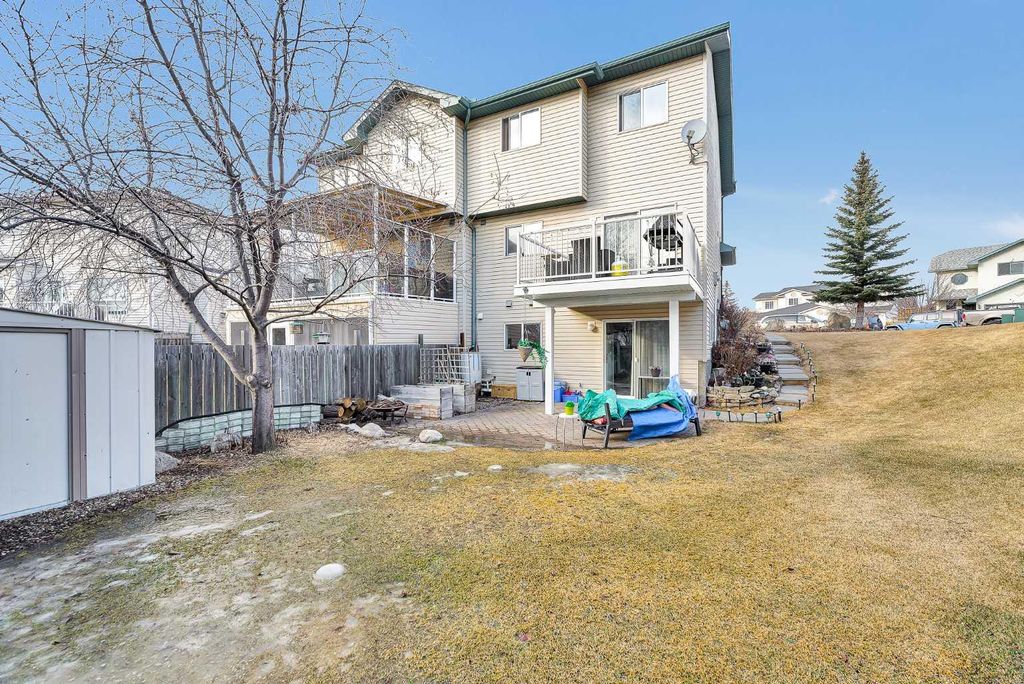 Photo of 57 West Terrace Road, Cochrane, AB T4C 1S6 (MLS # A2283297)