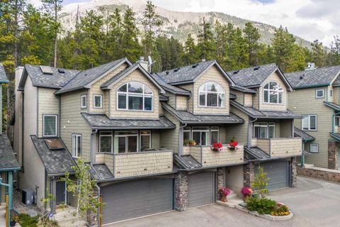13 Aspen Glen 153 Canmore AB T1W 1A6