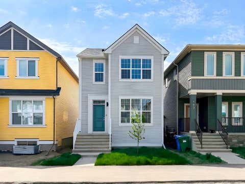 Photo of 413 Hotchkiss Drive SE, Calgary, AB T3S 0S8 (MLS # A2282319)