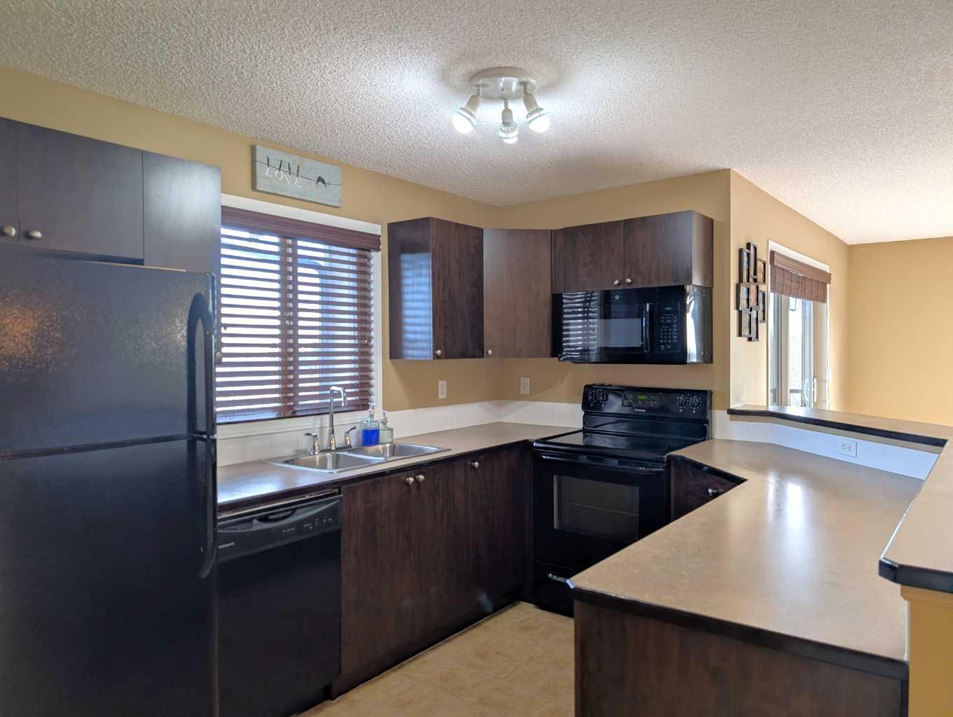 16969 24 Street SW 3402