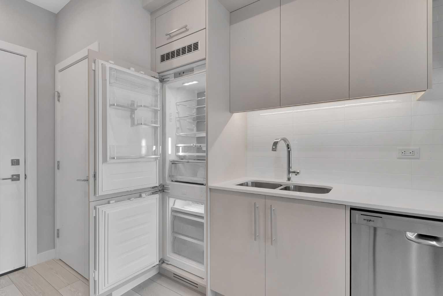 8230 Broadcast Avenue SW 516