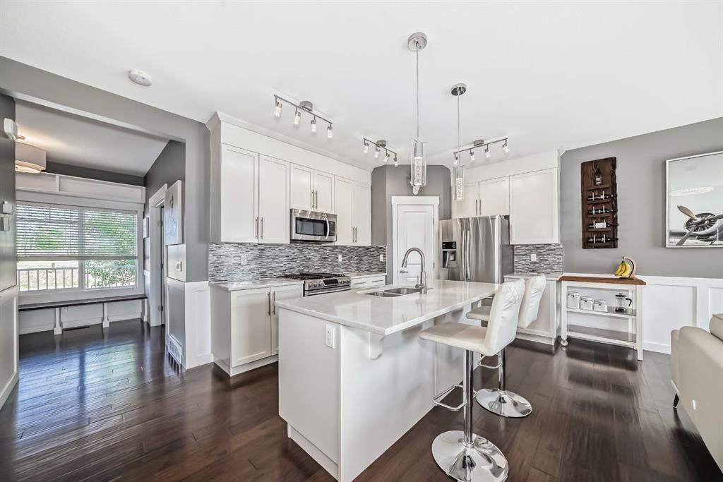 288 Rainbow Falls Green