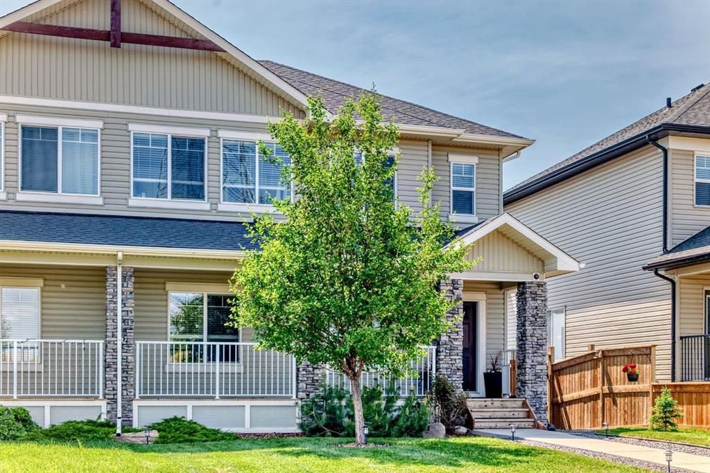 Photo of 288 Rainbow Falls Green, Chestermere, AB T1X 0S4 (MLS # A2262855)