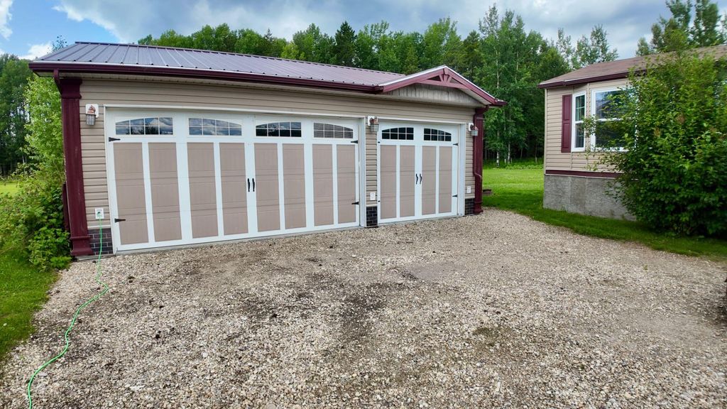 Photo of 130018 TWN RD 54, Whitecourt, AB T7S 1P6 (MLS # A2328432)