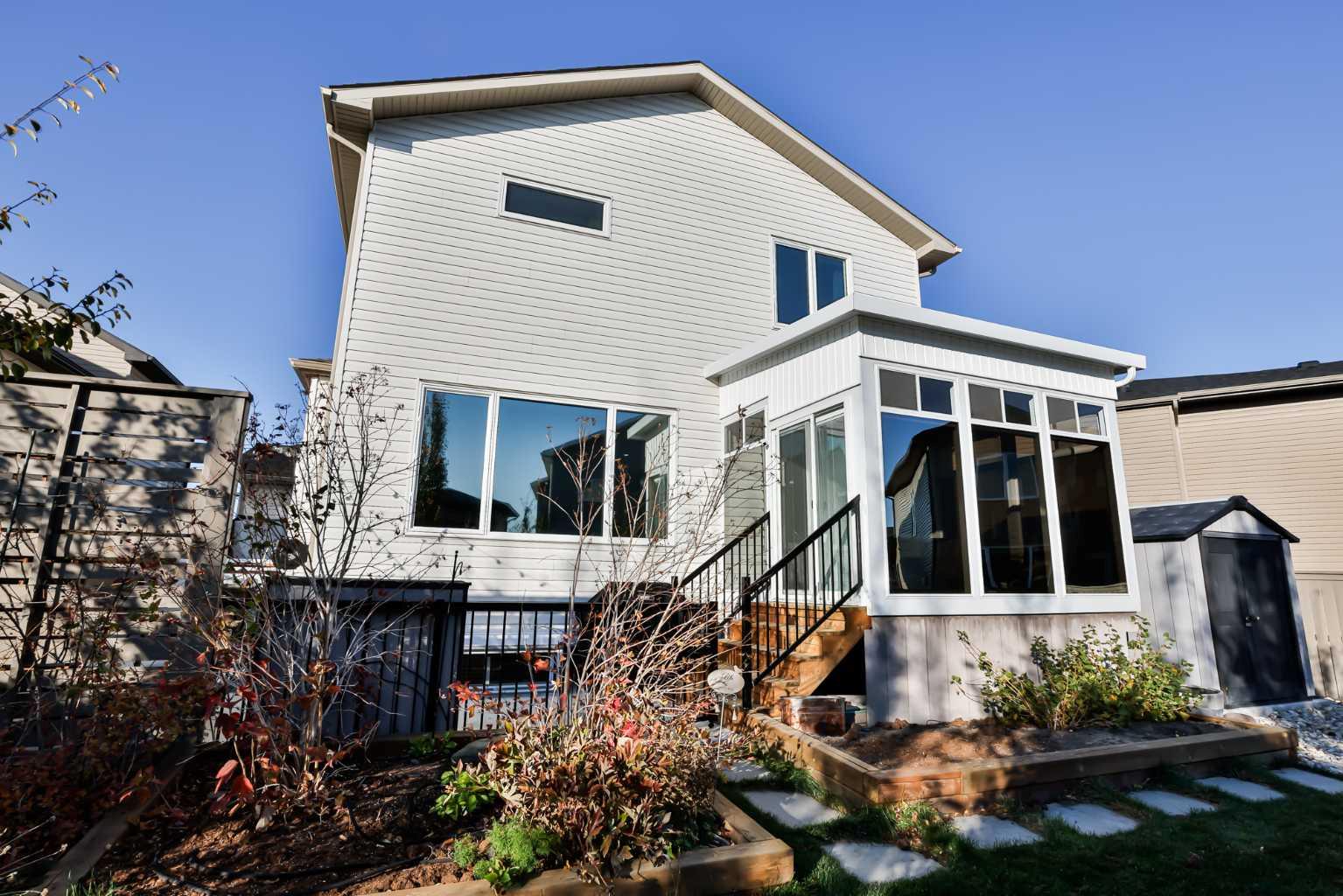 91 Riverford Close W