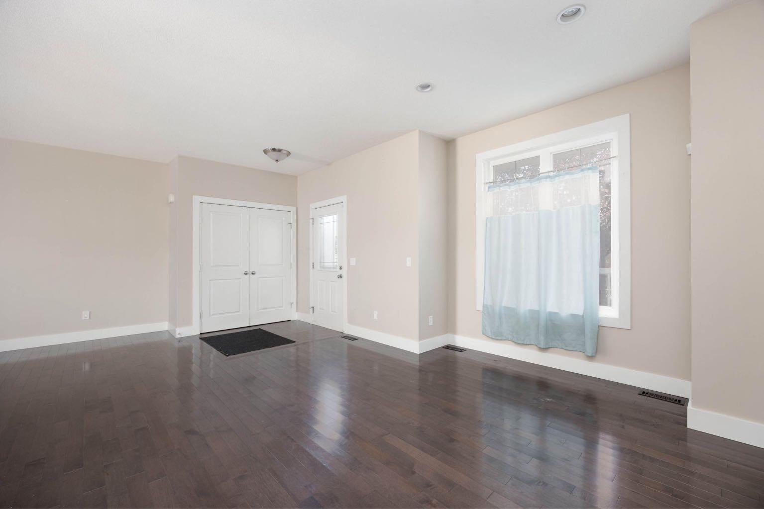 163 Merganser Crescent