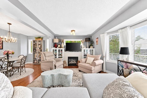 Photo of 355 Regal Park NE, Calgary, AB T2E 0S6 (MLS # A2349776)
