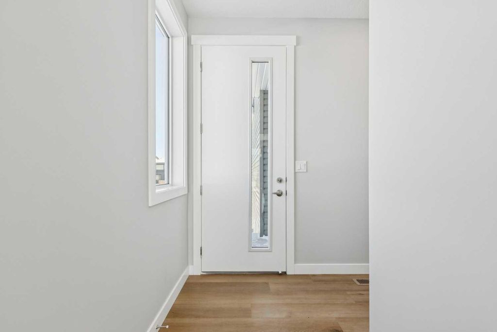 Photo of 12 Willow Park Point, Cochrane, AB T4C 2V3 (MLS # A2287950)