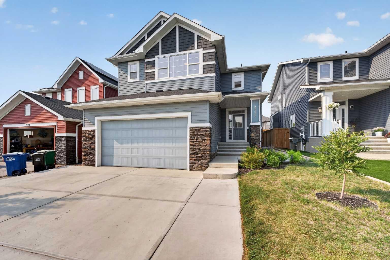 2177 Ravensdun Crescent SE