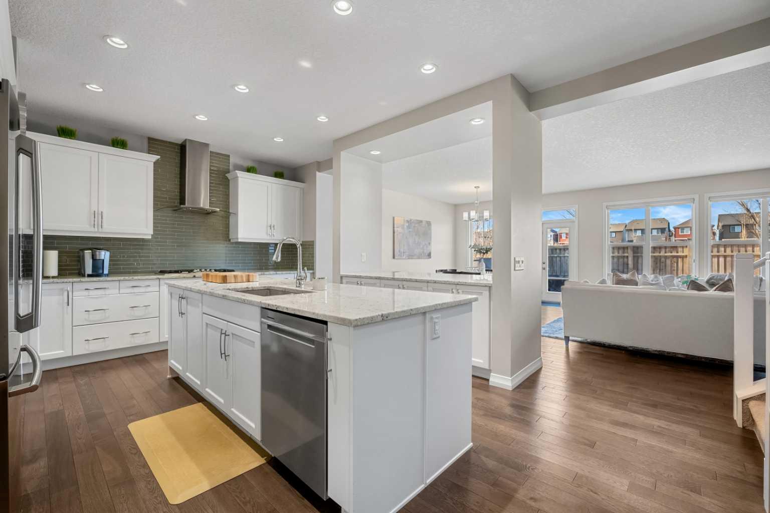 206 Mahogany Passage SE