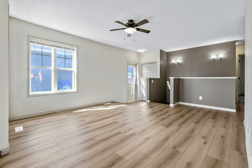 1013 3rd Street SW