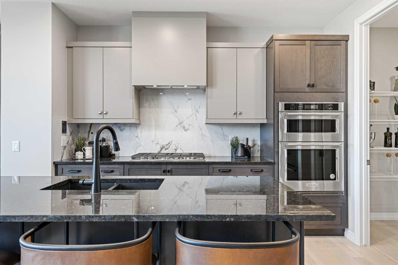 412 Legacy Circle SE